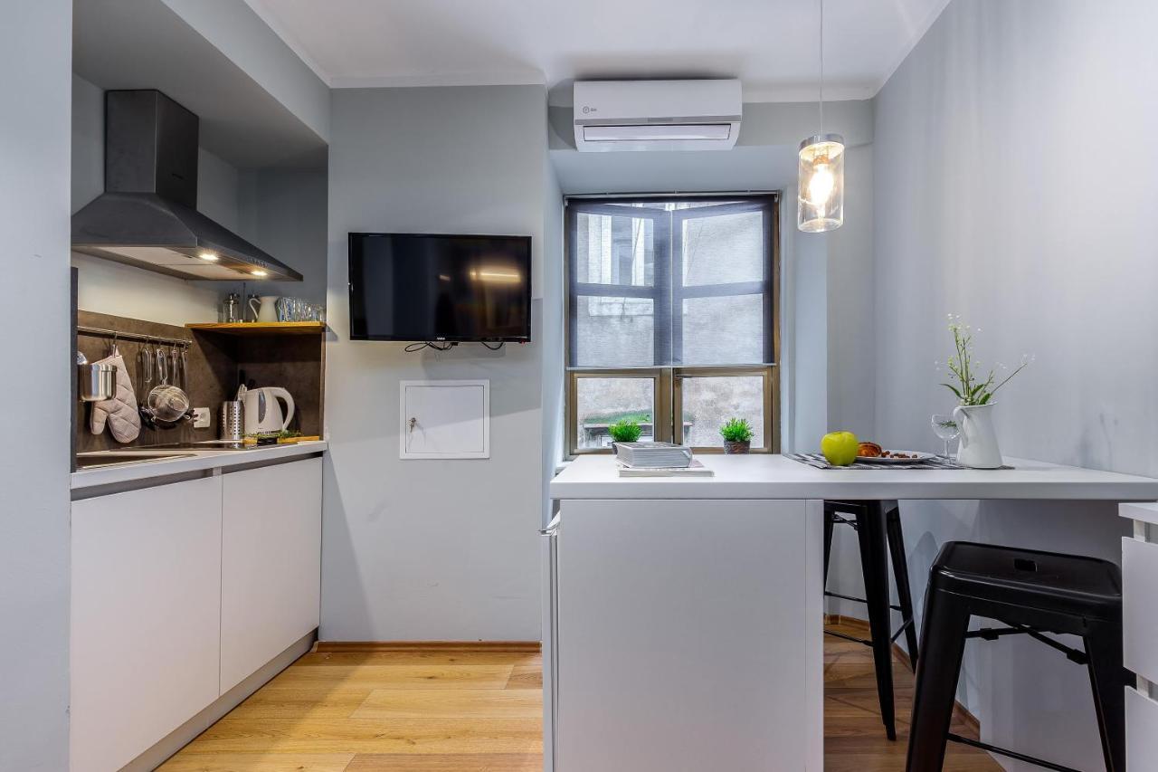 Adria Square Studios Rijeka Ngoại thất bức ảnh